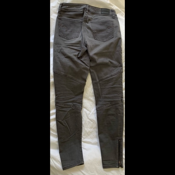 AE Jeggings with Functioning Zipper - Picture 3 of 3